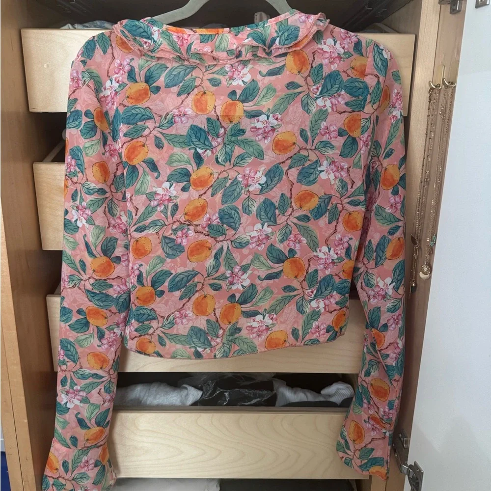 MORE TO COME RACINE RUFFLE TOP - Picture 3 of 6